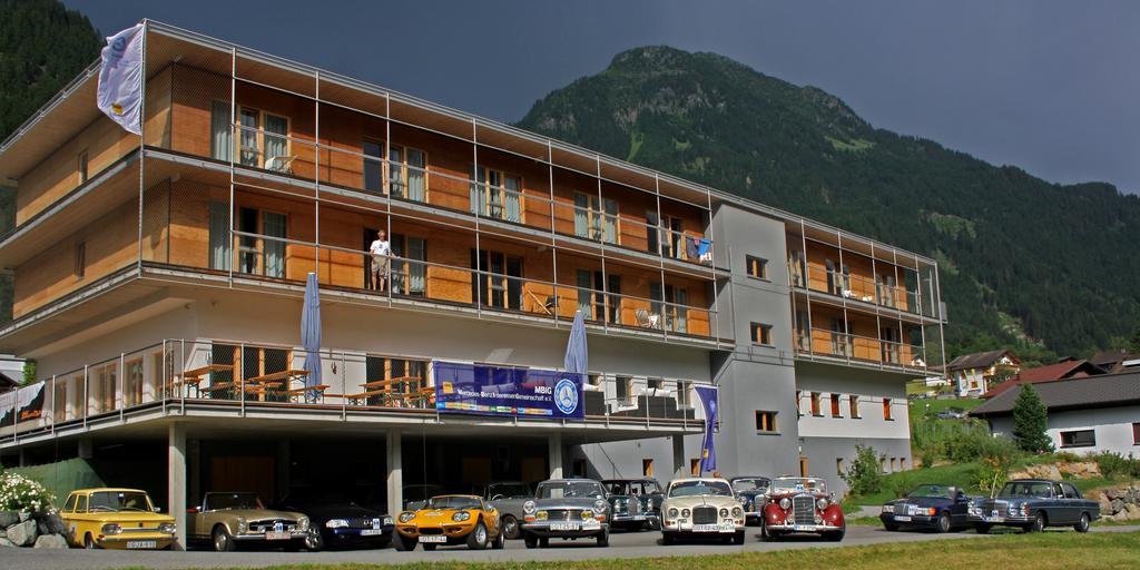 Base Aktivhotel Montafon Sankt Gallenkirch Exterior photo